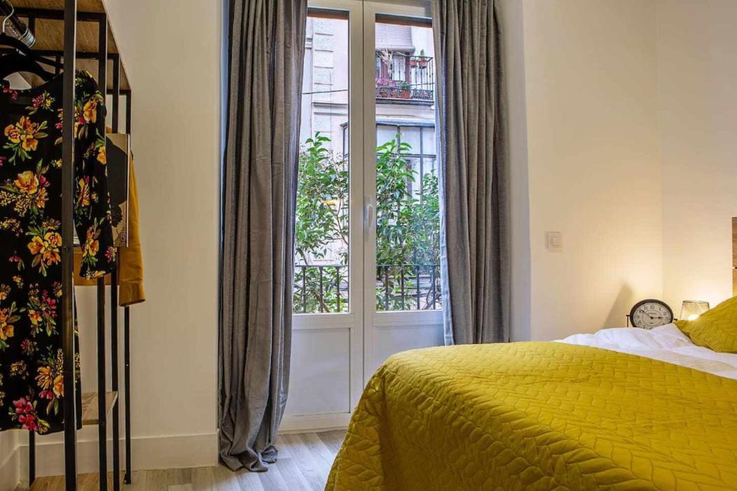 Apartament Calle Huertas Corazon By Regalatemadrid *
